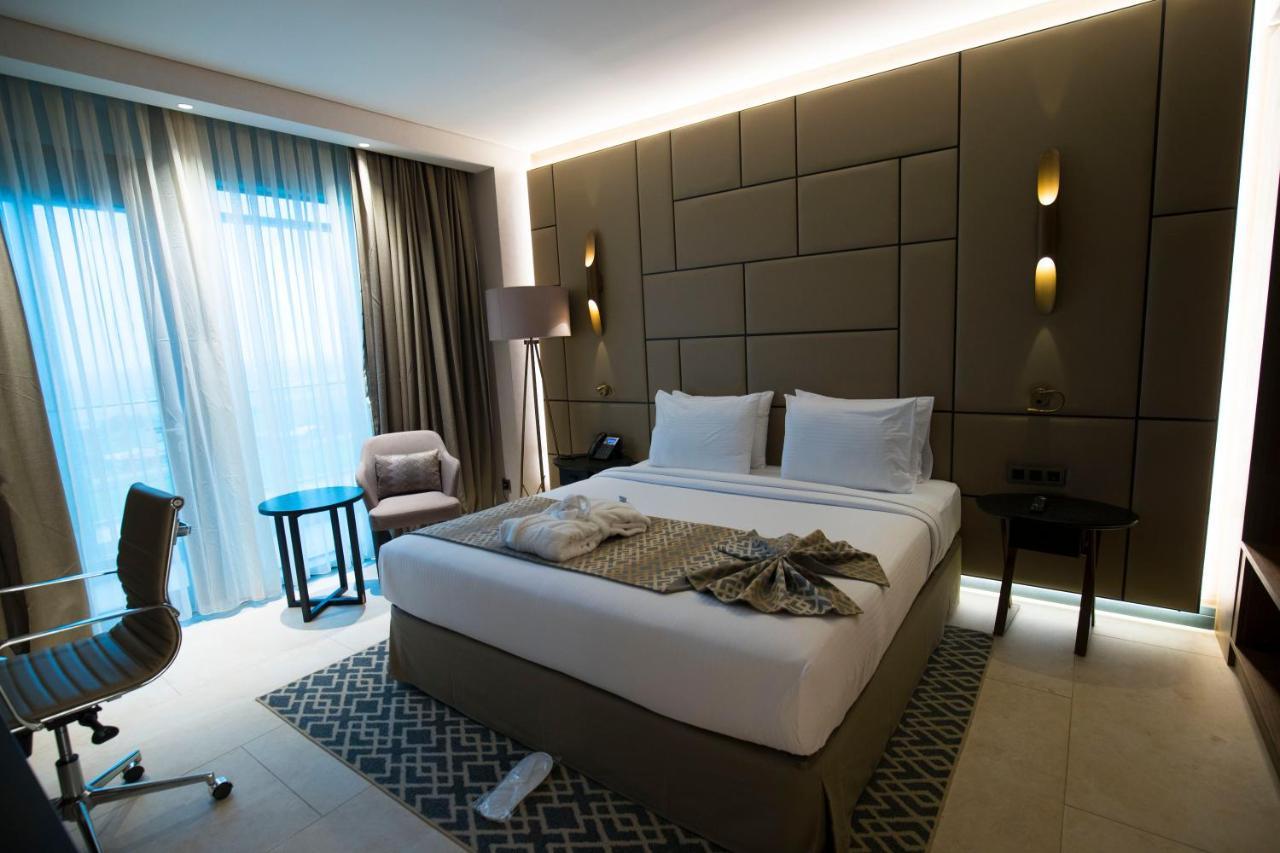 Grand Hotel De Kintele برازافيل المظهر الخارجي الصورة